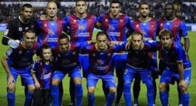 皇马Huijsen红牌争议：皇家马德里上诉，球员未来赛场前景分析